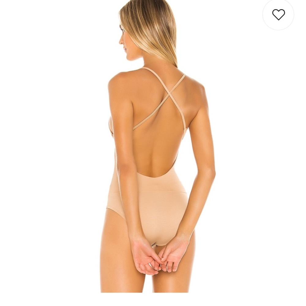 Superdown Melina Crossback Bodysuit